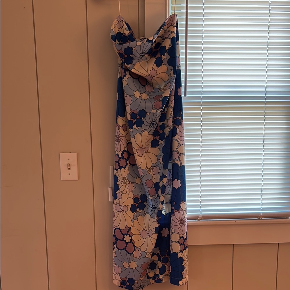 ZARA Floral Maxi Dress in Blue and Purple Size M